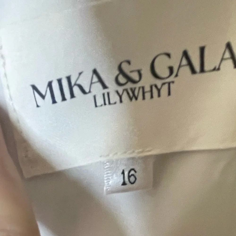 Mika & Gala Floral Elegance Midi Dress Sz 16 - Picture 5 of 8